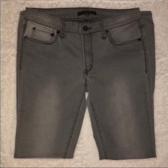 Dylan George Gray Jeans Carine Classic Skinny
Stretchy Size 26 Size 26 - Picture 4 of 11